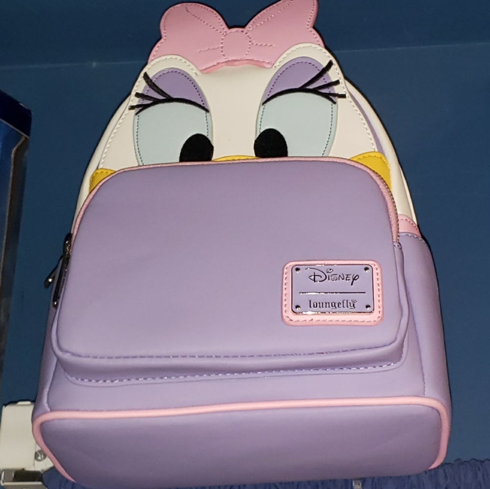 Daisy Duck cosplay Loungefly backpack BNWT